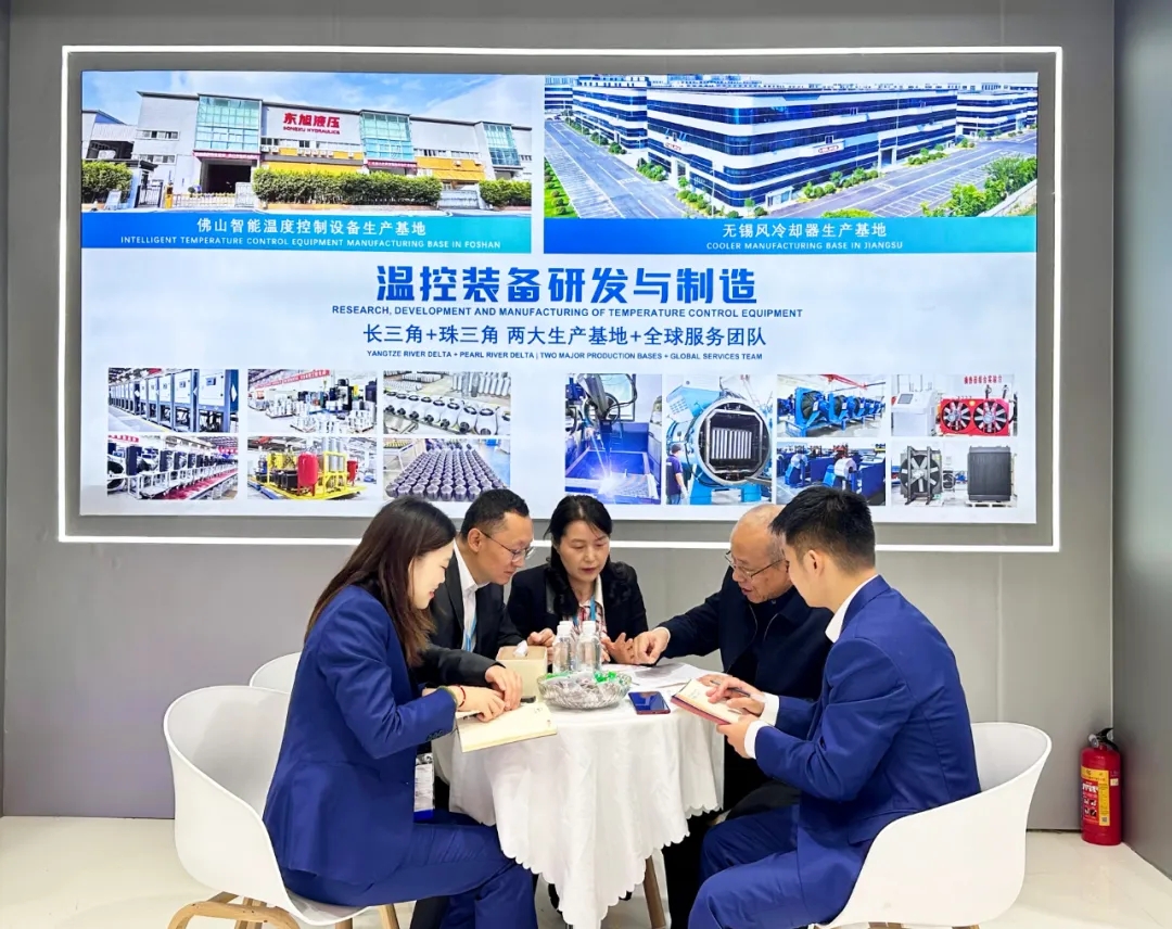 1763686848707254.jpg ec3b552fccccfb5e96b90fdc2f716389.jpg